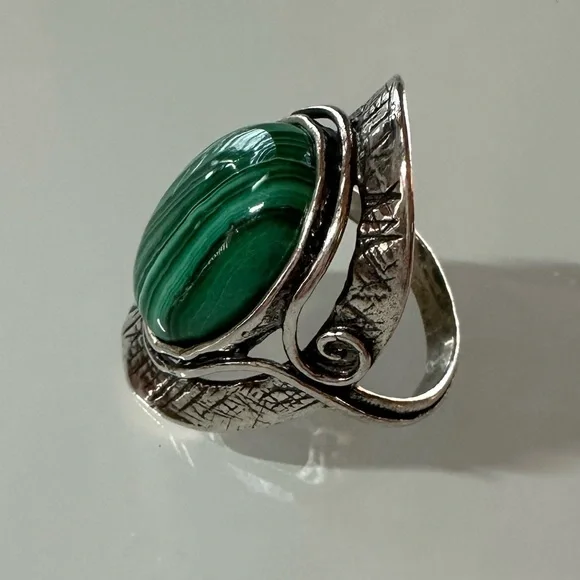 Passage Israel Signed 925 Sterling Silver Malachite Boho Statement Ring Size 6 - Picture 2 of 7